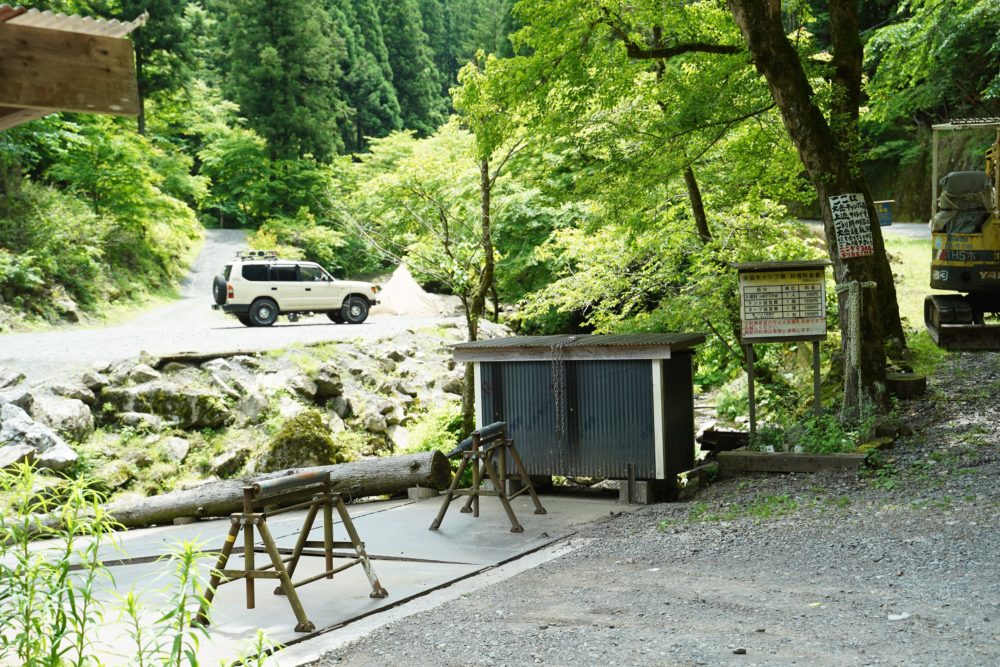 【東京】閑静で絶景穴場スポット!大岳キャンプ場を調査してみた。~大自然にある鍾乳洞キャンプ場~